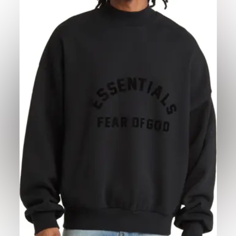 essentials black crew neck sweatshirt Large